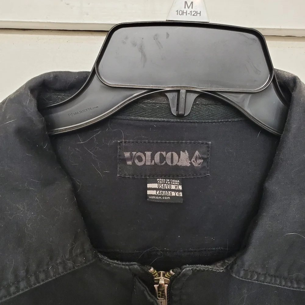 Volcom Jacket - Picture 3 of 4